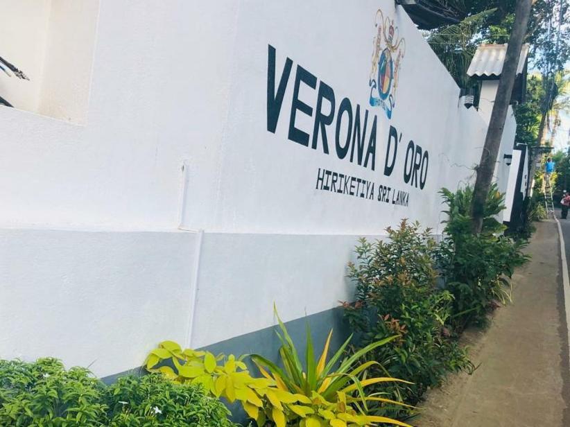 Verona D' Oro Dikwella Bagian luar foto